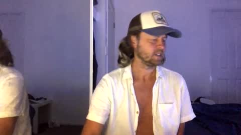 gcsurfer81 online show from February 23, 8:27 am