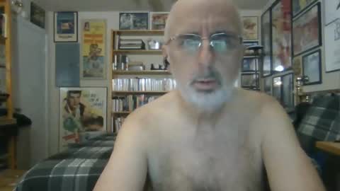 Steve online show from May 2, 8:44 pm