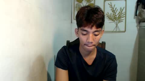 Rayl online show from November 6, 3:48 pm