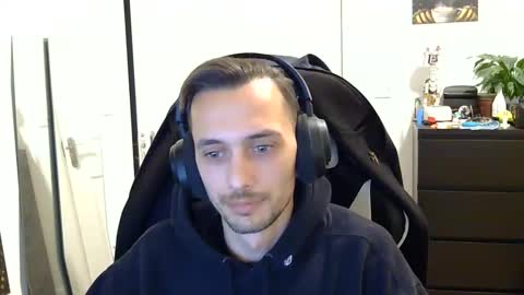 georgek0011 online show from October 5, 8:57 pm