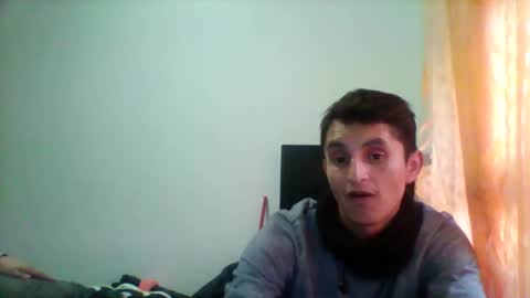 geovannyruiz123 online show from December 5, 7:59 am