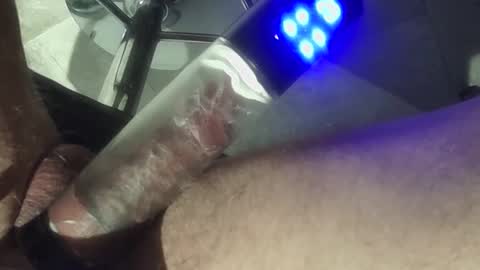 geranimo431374 online show from December 21, 5:26 am