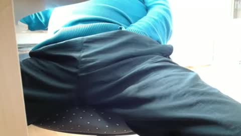 germanandy71 online show from October 12, 12:21 pm