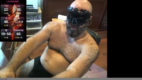 Snapshot of geronimo_431 chatting on October 15, 4:25 pm Daddy Jokes online show from October 15, 4:25 pm