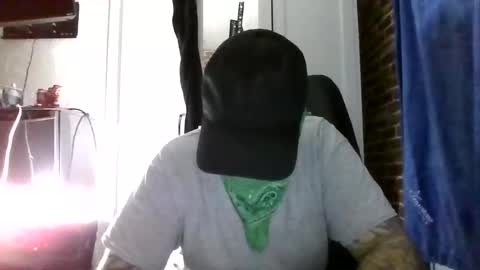 getithititnsplit online show from December 15, 5:21 pm