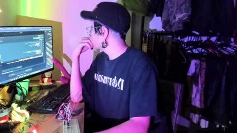 Ghost Bussy online show from June 2, 2:12 am