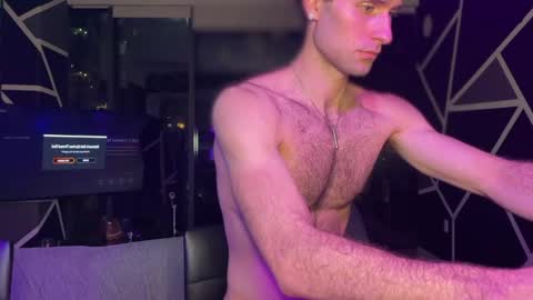 big boy ghost face online show from December 17, 2:30 am