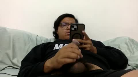 giardinoo13 online show from December 19, 9:39 am