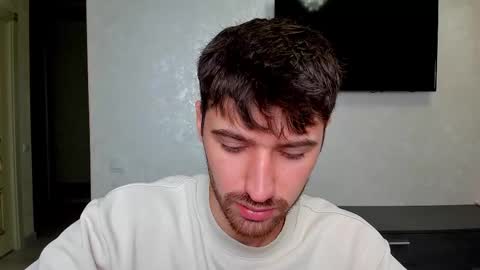 gilbertogonzales online show from March 12, 5:13 am