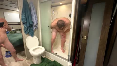 gingerbear3742 online show from October 7, 5:33 am