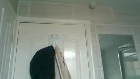 gingerjames90 online show from April 4, 10:12 am