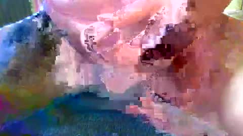 girafsnoop online show from September 27, 9:18 am