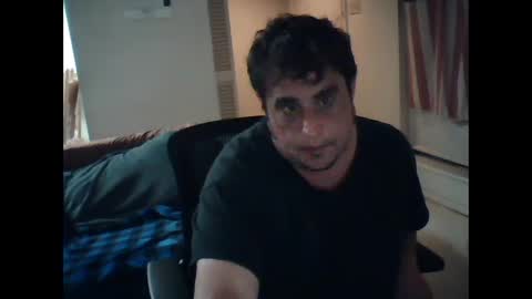 Snapshot of gitmehard008 chatting on February 5, 5:41 am gitmehard008 online show from February 5, 5:41 am