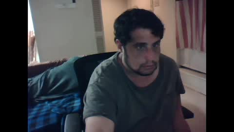 Snapshot of gitmehard008 chatting on February 4, 5:21 am gitmehard008 online show from February 4, 5:21 am