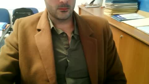 giuseppevai1 online show from November 14, 5:14 pm