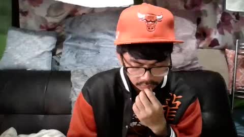 Snapshot of glennbunnylovedaddy69 chatting on September 9, 12:26 pm glennbunnylovedaddy69 online show from September 9, 12:26 pm