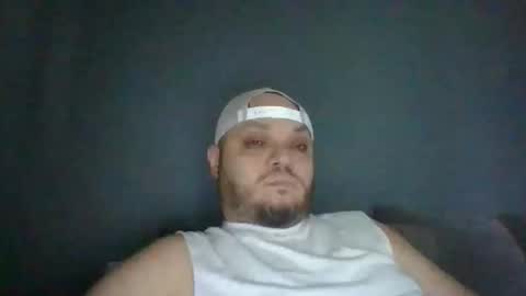 Snapshot of glusgan chatting on October 2, 9:35 am Your boy online show from October 2, 9:35 am