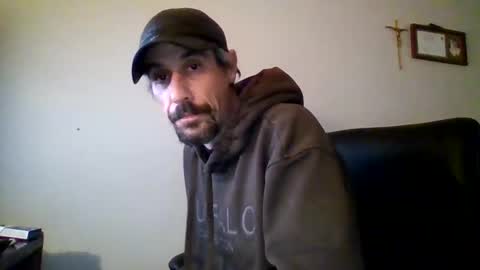 gmang4242 online show from March 27, 2:16 am