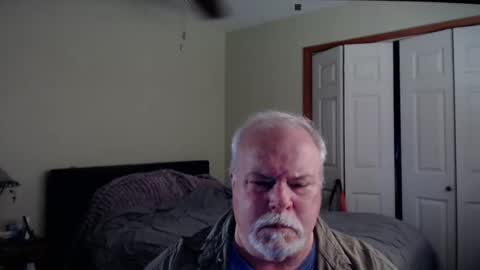 gmctruckguy online show from April 23, 5:15 pm