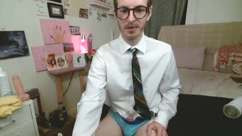 gnickname online show from June 25, 5:12 am