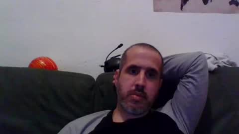 Snapshot of go_andfoundme chatting on January 25, 6:57 pm Die go online show from January 25, 6:57 pm