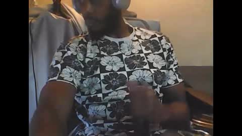 goatchocolate online show from December 3, 7:00 pm