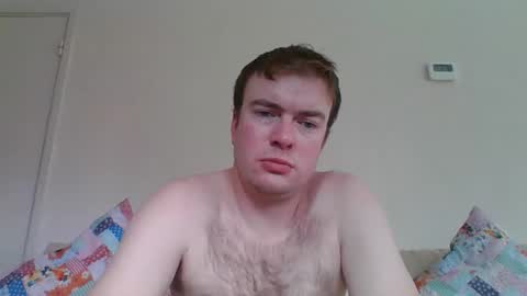 Snapshot of gogo12104 chatting on February 7, 2:15 pm jme online show from February 7, 2:15 pm