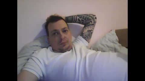 Snapshot of gohan8558 chatting on January 26, 9:07 pm gohan8558 online show from January 26, 9:07 pm