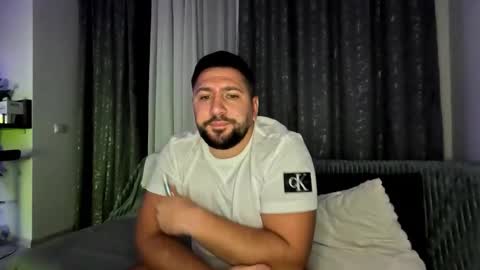 gold_alpha_boy online show from September 28, 5:55 pm