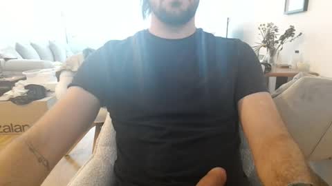 goliasking93 online show from June 30, 12:17 pm