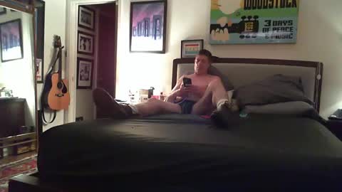 GotMilkDad online show from December 31, 4:27 am