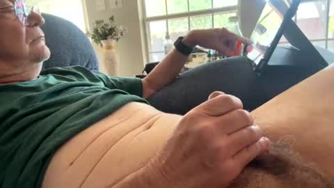 grandpawoody_69 online show from July 23, 2:47 pm