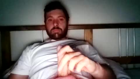 greatwhitebuffalohunter1 online show from December 22, 4:17 pm