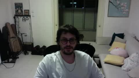 grey_uchi online show from May 14, 9:13 pm