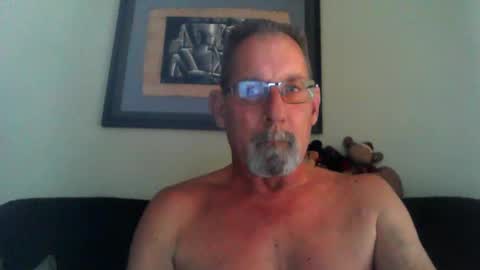 greybeard6868 online show from December 19, 6:56 pm