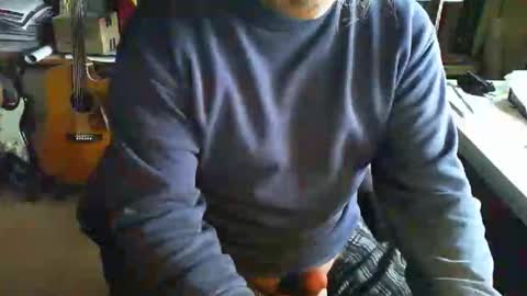 greyhounddog online show from September 25, 7:29 am