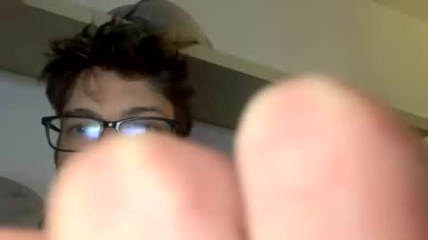 Perfectlyaveragesavage online show from December 17, 5:29 am