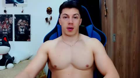 griego01 online show from December 2, 9:04 pm