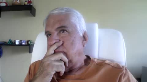 grisa01 online show from December 22, 12:35 pm