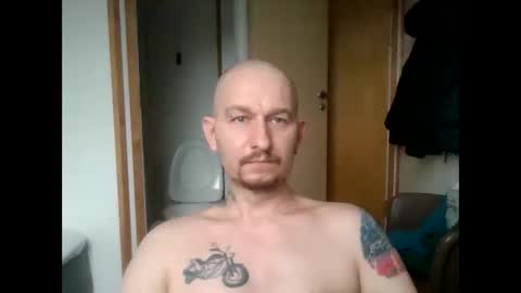 grzegorz40 online show from March 2, 3:42 pm