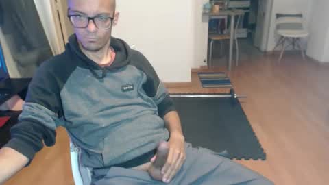 guachin_new online show from October 28, 4:26 am