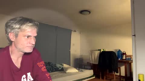 guardiannif_ online show from February 16, 5:37 pm