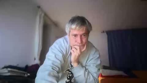 guardiannif_ online show from March 22, 12:04 am