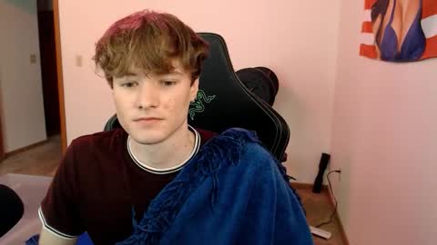 gucciboi4 online show from November 20, 5:01 pm