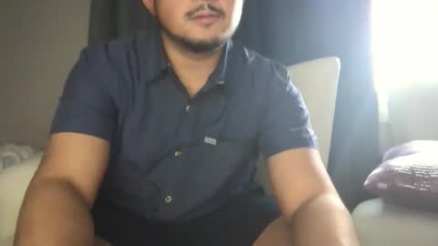 gucixoxo online show from March 25, 12:58 am