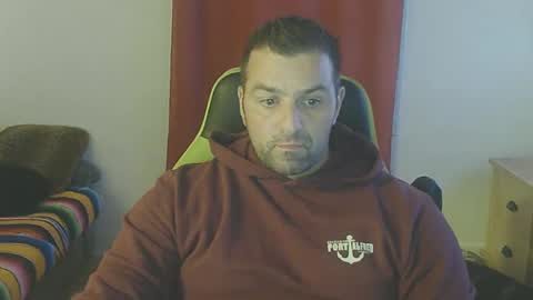 Snapshot of guillaume666286050 chatting on September 12, 11:38 pm guillaume666286050 online show from September 12, 11:38 pm