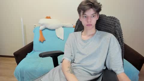 guy_liam1 online show from October 21, 1:03 pm