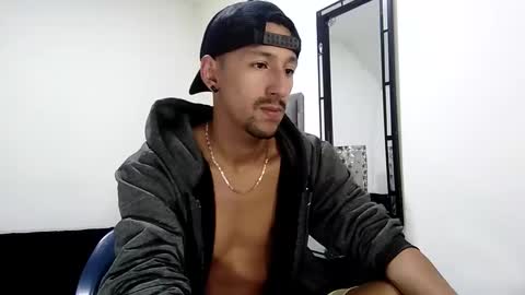 karim online show from February 1, 11:21 am