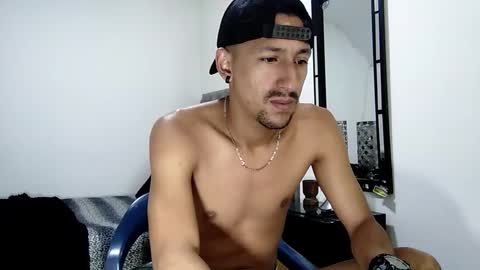 karim online show from December 7, 9:11 pm