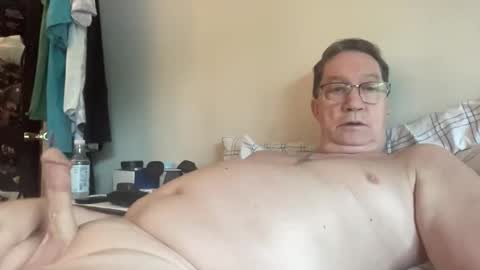 gwashere4u online show from May 10, 2:40 pm